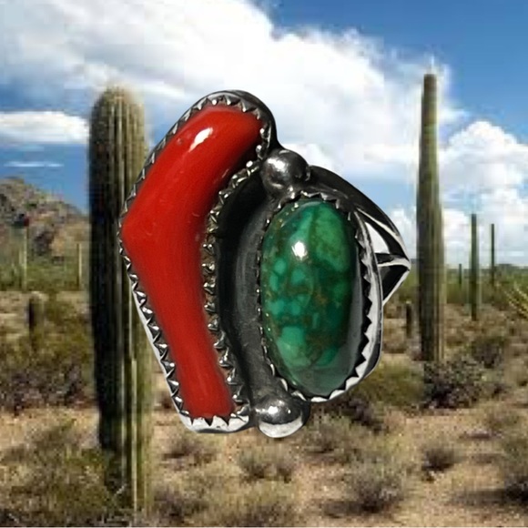Exquisite Green Webbed Turquoise/Coral Ring by Navajo Artist R. Williams Size 5